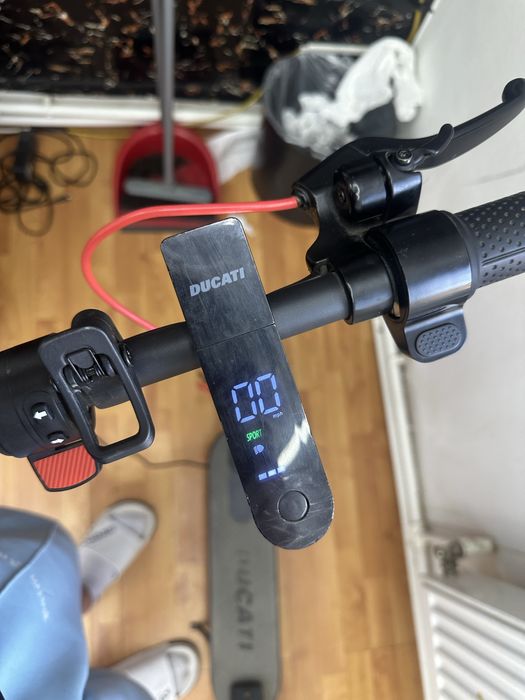 Trotineta ducati pro evd