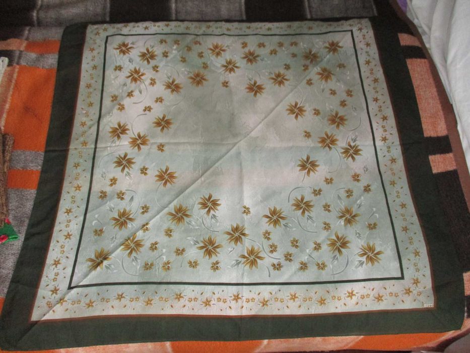 Кърпи/забрадки /за глава дамски нови неупотребявани 27 броя