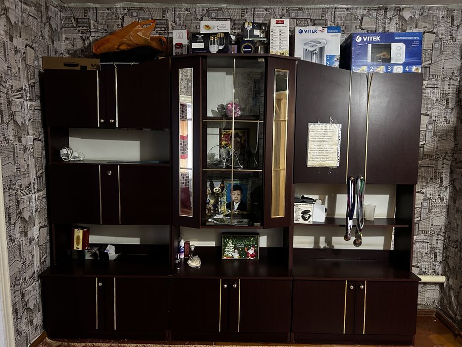 продается стенка