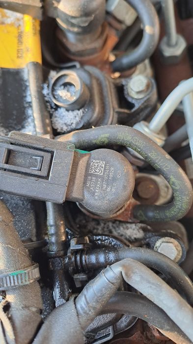 Injector Injectoare Dacia 1.5 cod 8200704191