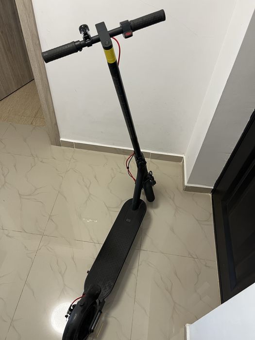 Trotineta electrica Xiaomi Mi Electric Scooter pro 2