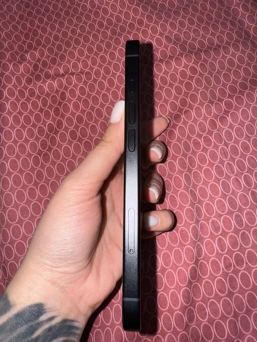 iPhone 16, Black, 128GB