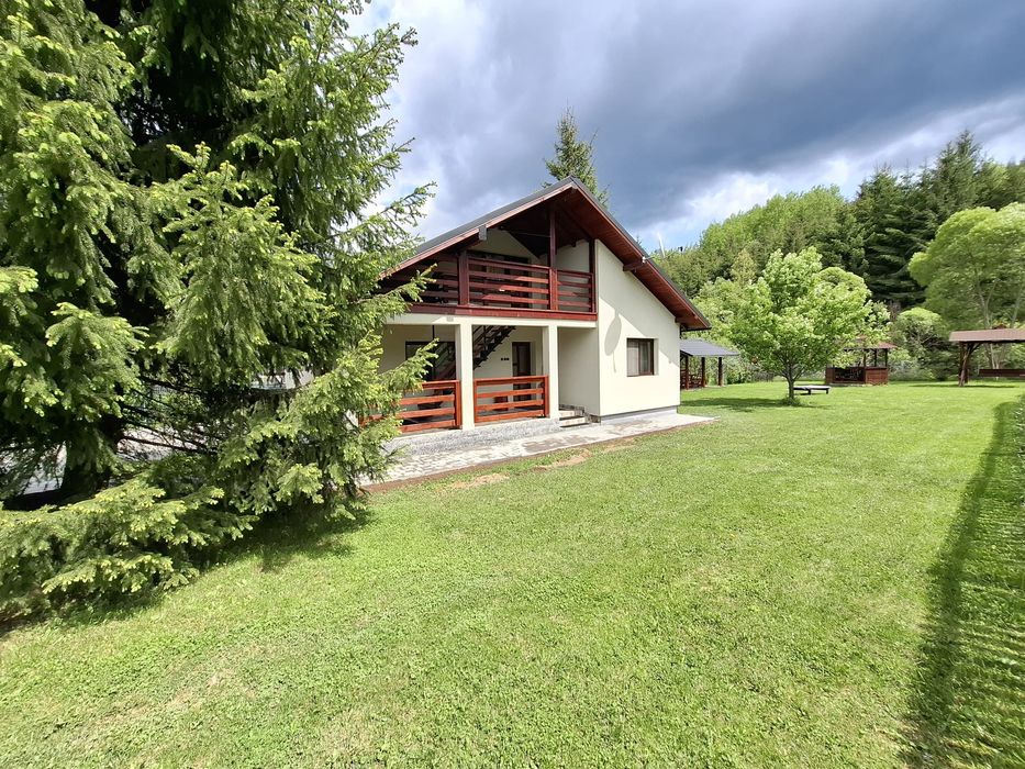 Cabană lângă Pârtia Toplița