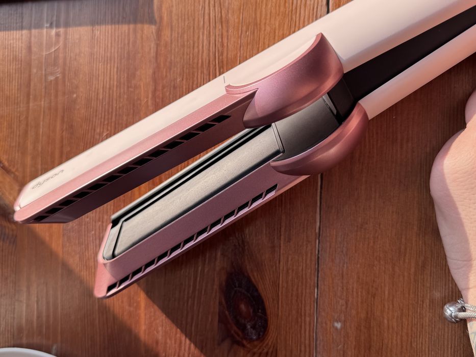 Продам новый Dyson