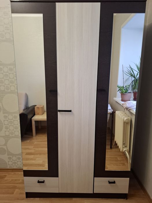 Продам  мебель,  шкаф