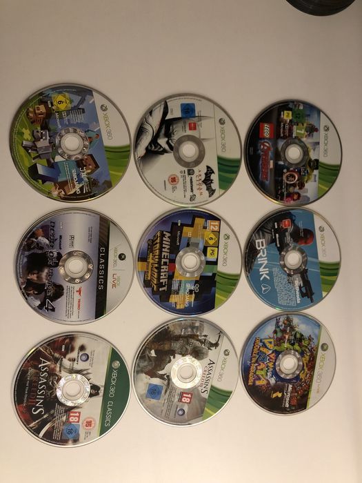 De Vânzare 40 de Jocuri pentru consola xBox 360!