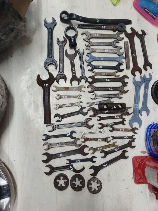 Продам ключи рожковые