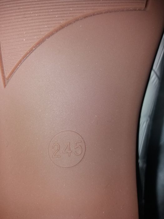 Туфли сотилади , янги !