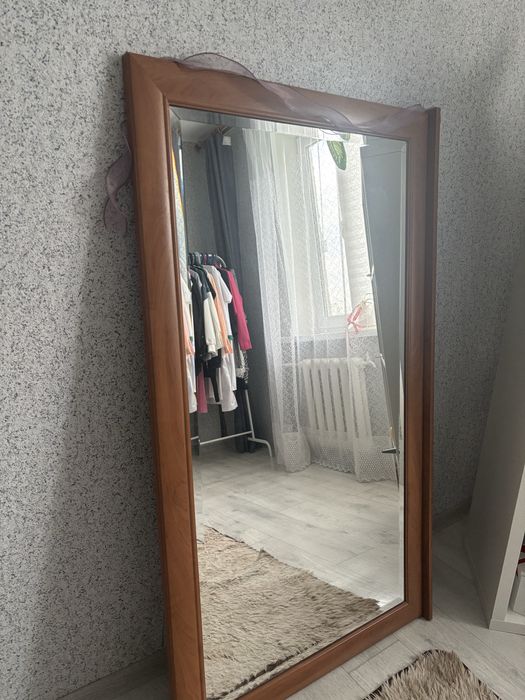 Зеркало напольное б/у