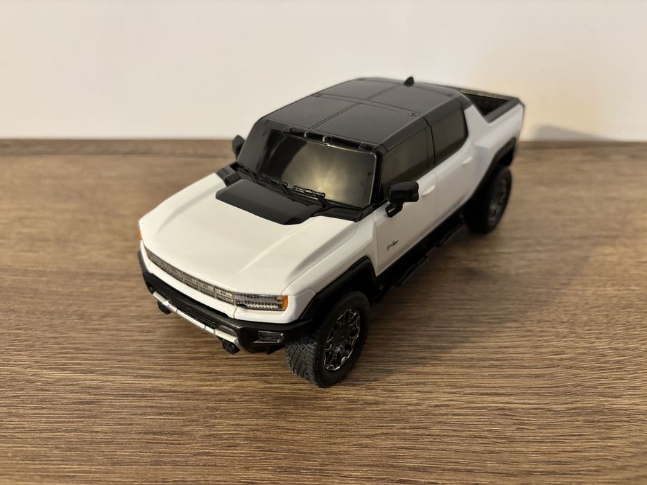 Masinuta Rastar RC - Hummer EV, alb, 1:24