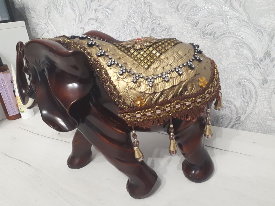 Слон  статуэтка  большой