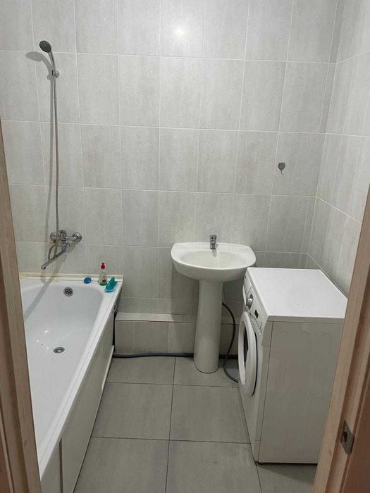 Продается 2х квартира в р-не Береке