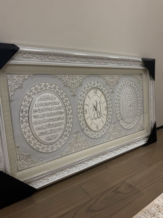 Картина часы новая продам