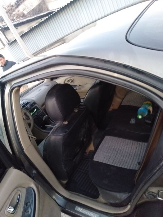 Nissan Maxima a33 4300