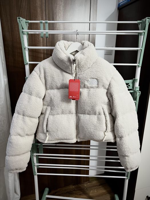 Geaca The North Face noua cu eticheta