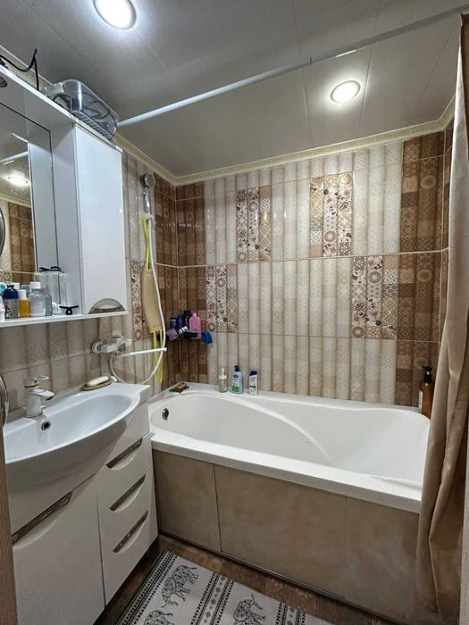 Продам 4х комн кв Тургенева