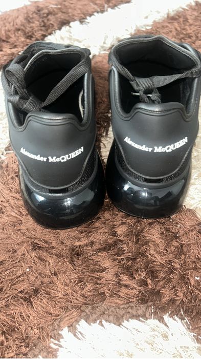 Vand adidasi alexander McQUEEN marimea 43  noi