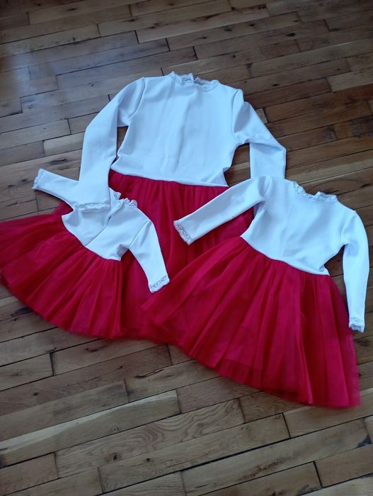 Три рокли  - бебе, кака и мама