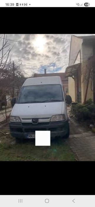 Autoutilitară de vânzare