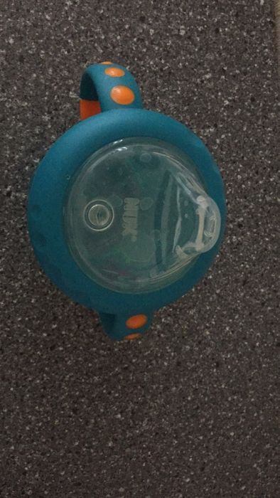 Продам поильник