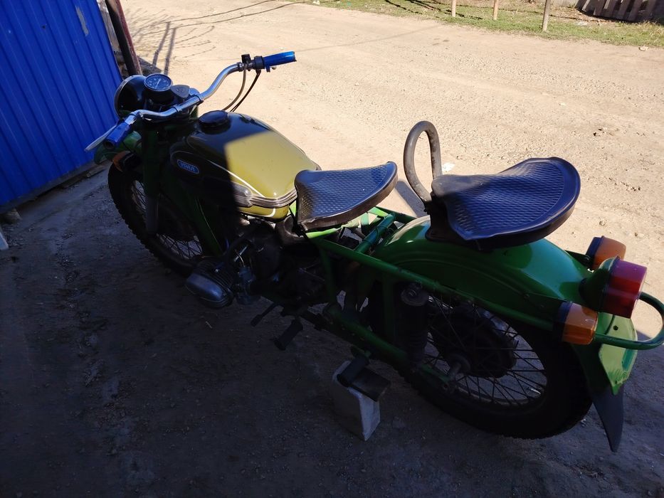 Продам мотоцикл Урал.