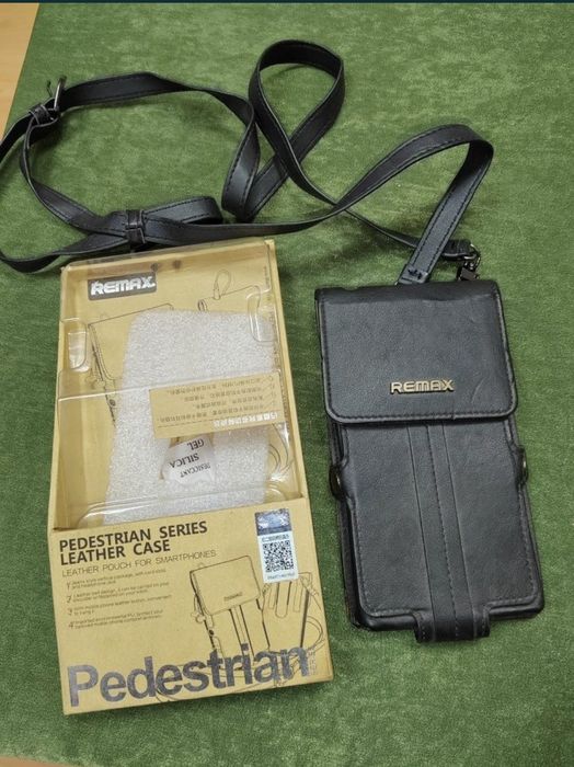 Кожен калъф за мобилен телефон