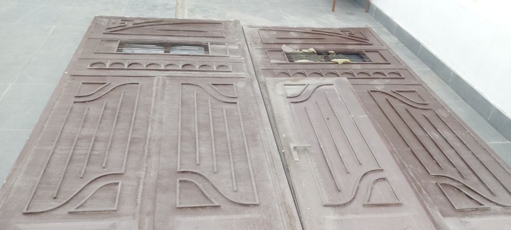 Temir Darvoza   3.40 buyi 3.30 eni