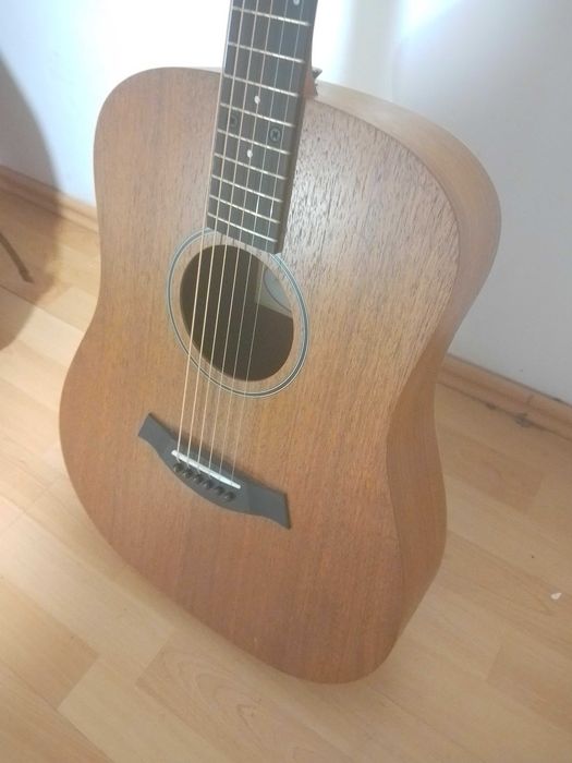 Chitara acustica Big Baby Taylor + husă