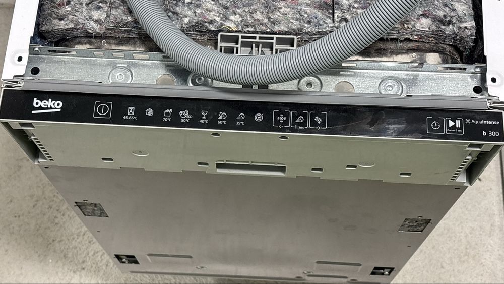 Съдомиялна за вграждане Беко Beko В300