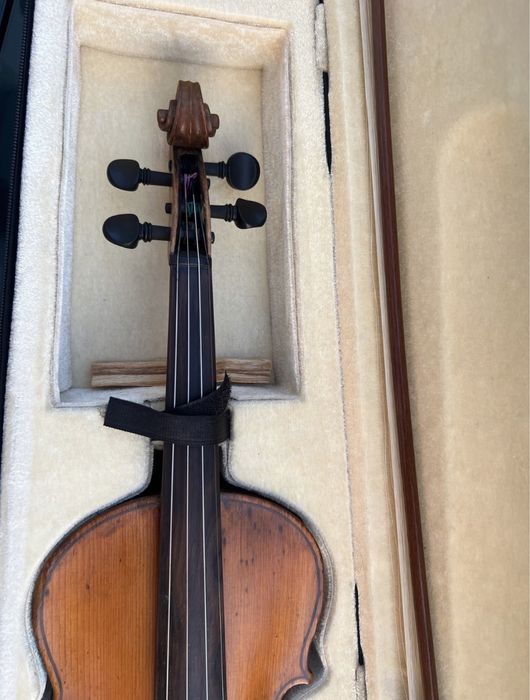 Vand Vioara 4/4 aprox 100 ani