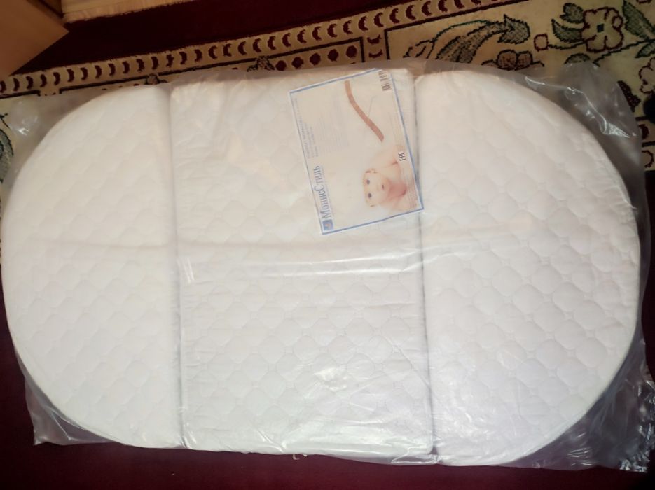 Продам детский матрас (трансформер)