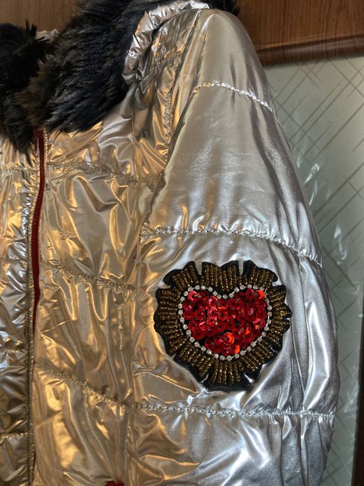 Разпродажба- Топло зимно яке – сребристо, с лачен ефект