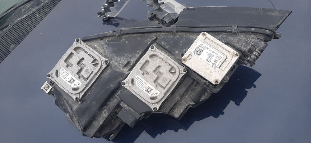 Десен фар за ауди а7 2016 год. за части