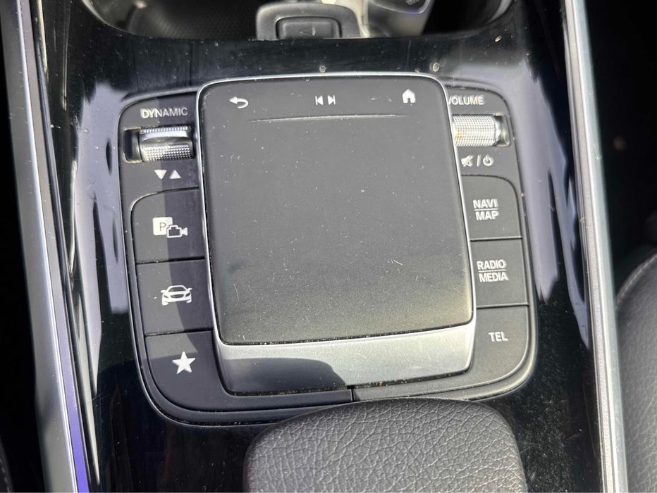 Mercedes-Benz EQB 350 4MATIC AMG електрически SUV