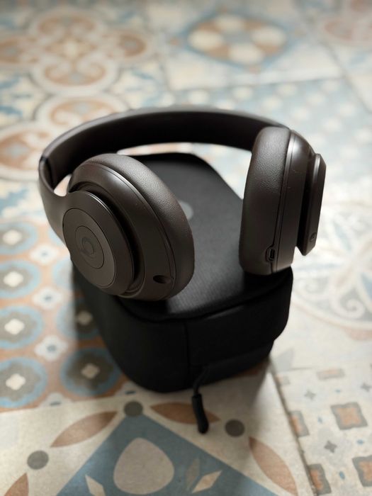 Наушники Beats Studio Pro