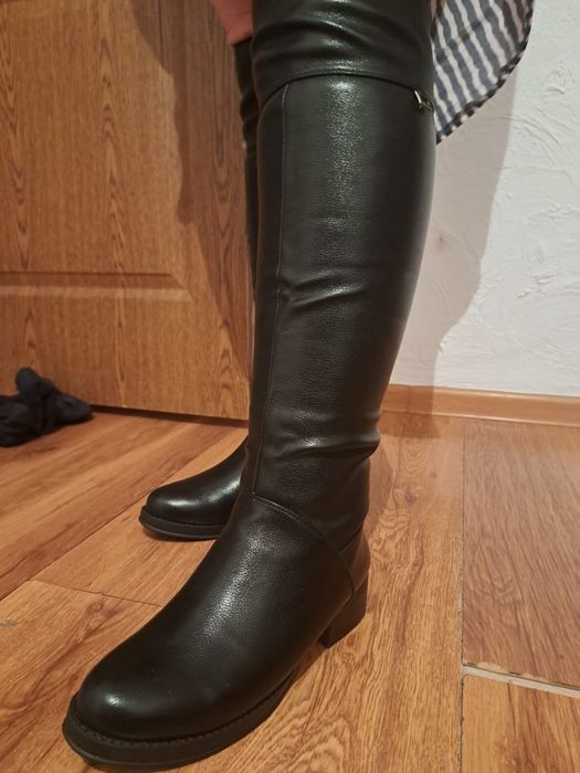 Кожаный сапоги женские