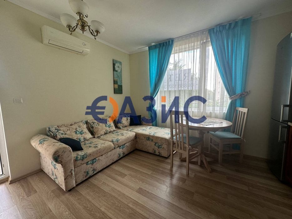 Продава се Двустаен апартамент в Свети Влас - 55 кв.м за 1364 €/кв.м - Снимка #2