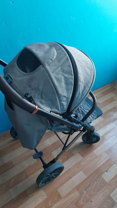 Продам санки и коляску