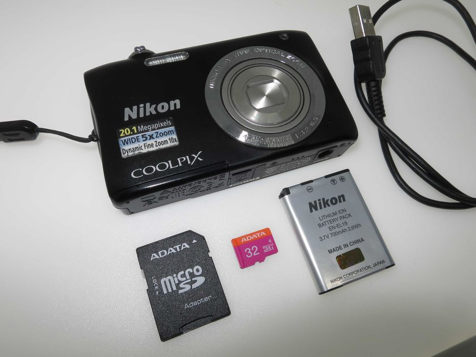 Nikon Coolpix S2900 ултра компактен фотоапарат камера 20 мегапискела