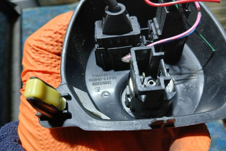 Priza bricheta 55477-0H010 55477-0H010 Toyota Aygo a 2-a generatie