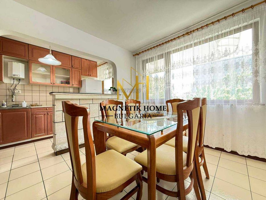 Дава се под наем Тристаен апартамент в Бургас, Възраждане - 102 кв.м за 612 € - Снимка #4