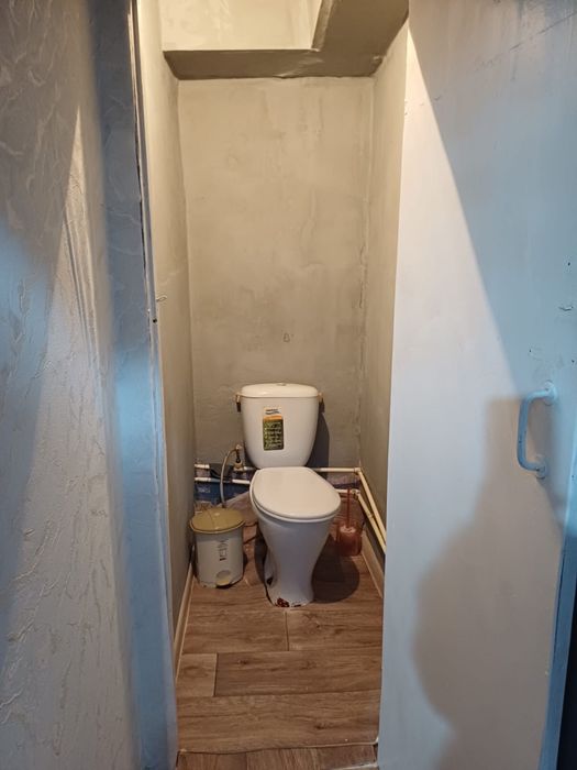 Продам 2 комн квартиру район Вокзала