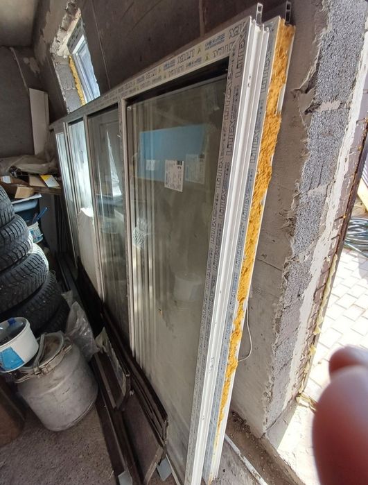 Продам балконные рамы