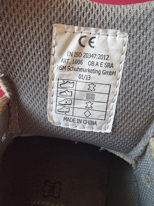 Pantofi din piele100%, cu talpa ușoară