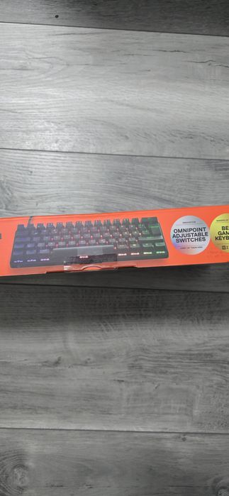 Tastatura gaming  apex pro mini noua