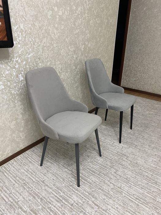 Продам стулья красивые