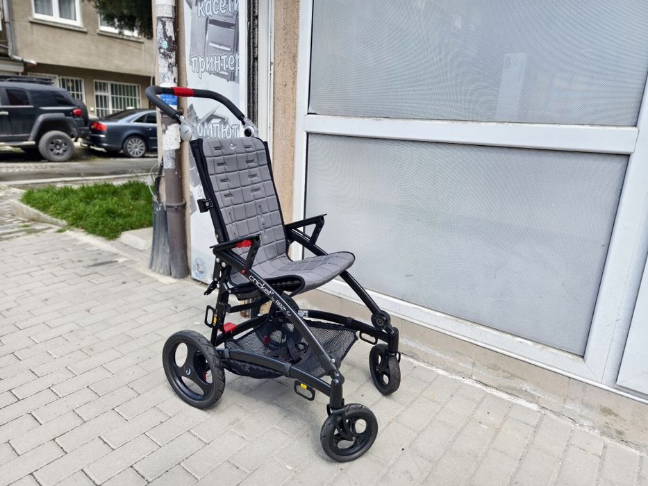 Количка Cricket R82 by Etac