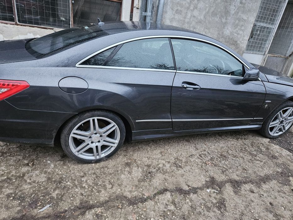 Dezmembrez w207 e coupe