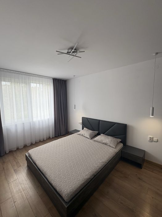 Дава се под наем Двустаен апартамент в Пловдив, Христо Смирненски - 72 кв.м за 484.5 € - Снимка #2