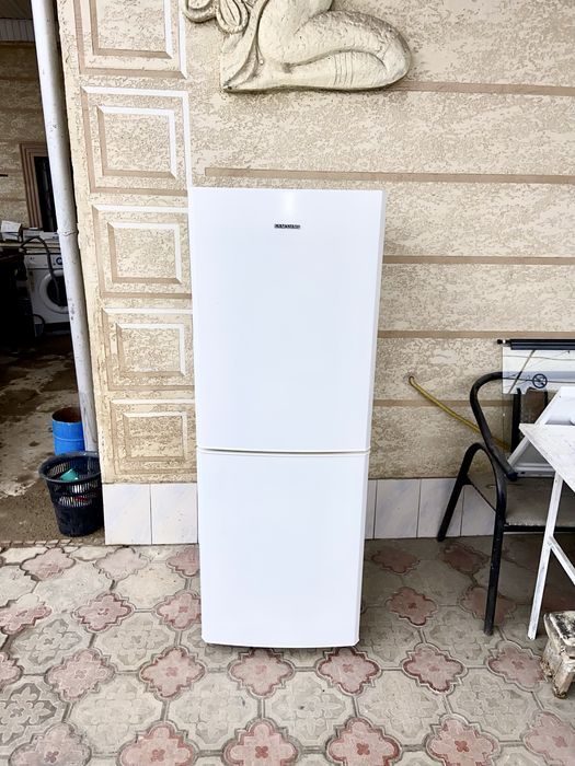 Продам холодильник Самсунг рабочая 100%